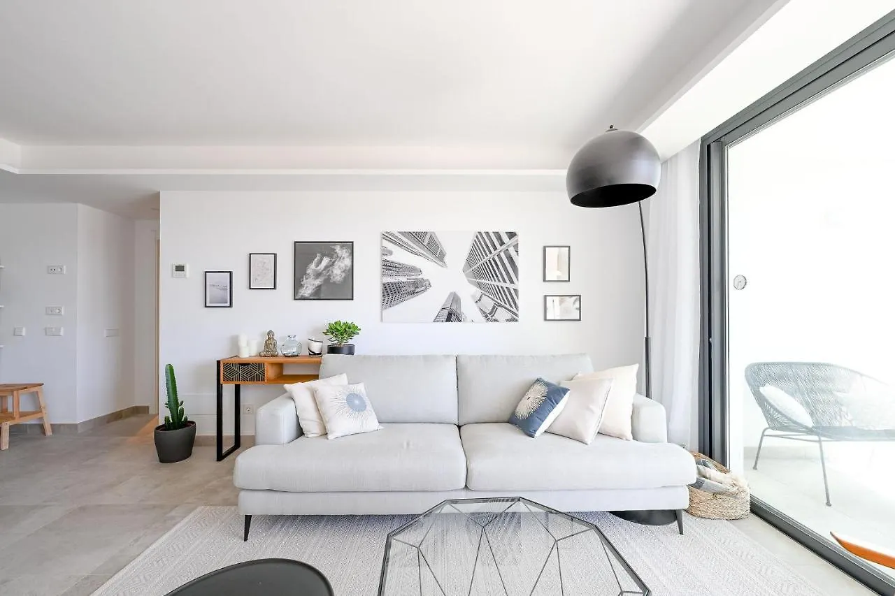 Seashell Infinity Luxury Apartment Estepona Spain