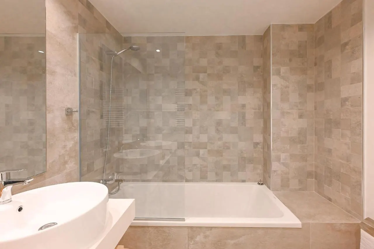 Seashell Infinity Luxury Apartment Estepona Spain